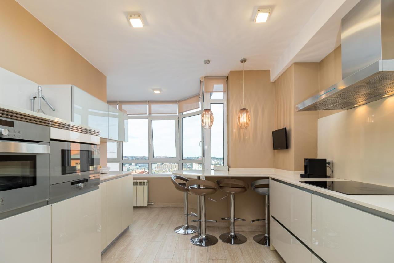 Apartamento Luminoso Cerca Playa Sardinero Con Parking Privado Santander Exterior foto